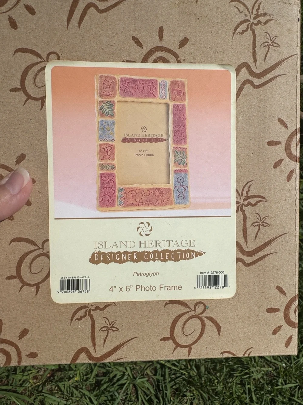 New Island Heritage Hawaiian petroglyphnature motifs Tropical Picture Frame